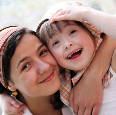 Ein Kind mit Trisomie 21: Sein Leben ist nicht weniger wert. Foto: IDenysKuvaiev, Depositphoto