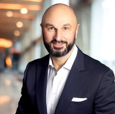 Dr. Srdan Dzombeta leitet bei EY die Cybersecurity-Praxis für Westeuropa und Deutschland.