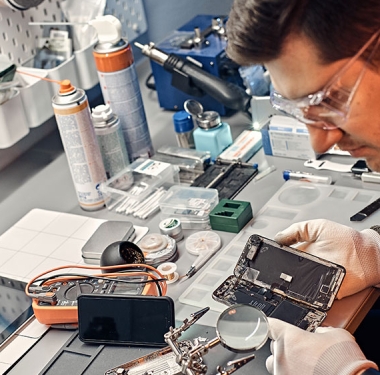 Everphone hat es sich zum Ziel gesetzt, (fast) jedes retournierte Gerät wiederaufzubereiten