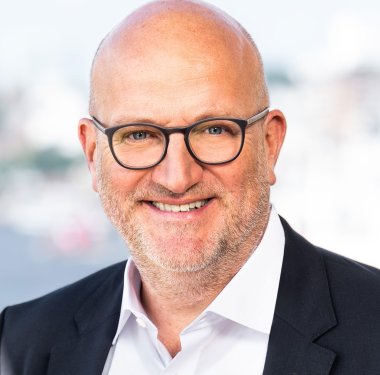 CLAUS-ULRICH SELBACH, Business Unit Director Maritime & Technology Exhibitions, Hamburg Messe und Congress GmbH
