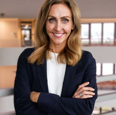 Lindsay Zeckel ist Leiterin des Geschäftsbereichs Cariometabolic Health bei Lilly Deutschland, zu dem unter anderem die Indikationen Adipositas und Diabetes zählen.