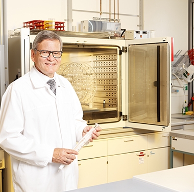 Dr. agr. Joachim Pheiffer, Geschäftsführer der Biopract GmbH