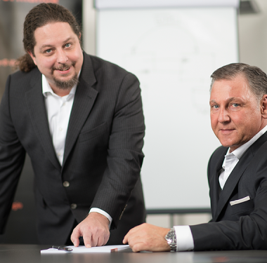 Boris Hajek Geschäftsführer (l.), Rainer Kurp Direktor Marketing und Vertrieb (r.)