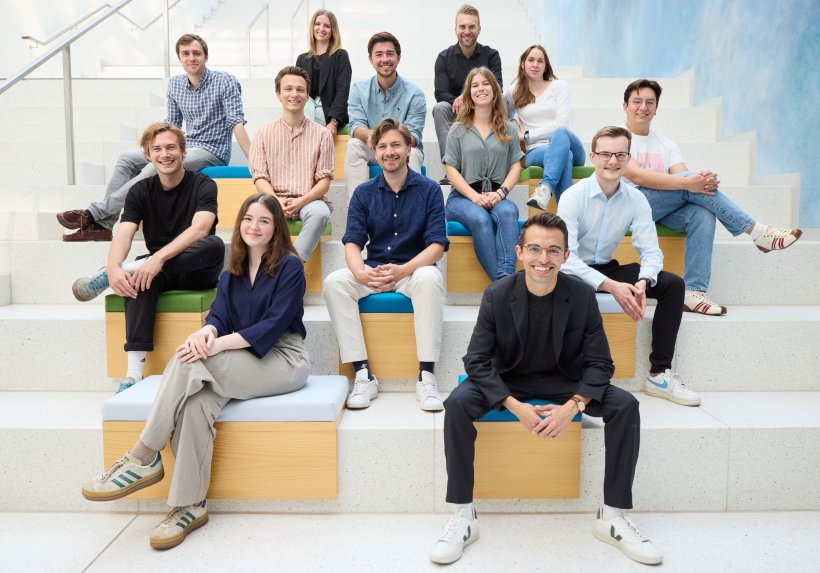 Die Arbeitsgruppe „Hämatologie und Immune Engineering“ am Deutschen Krebsforschungszentrum Heidelberg, die von Dr. Mirco Friedrich (vorn rechts) geleitet wird.