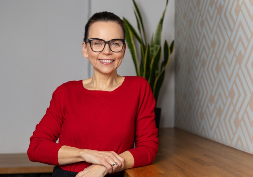Anna Maria Losos, Head of Coworking Business, alstria office REIT AG / Beehive GmbH Anna Maria Losos, Head of Coworking Business, alstria office REIT AG / Beehive GmbH