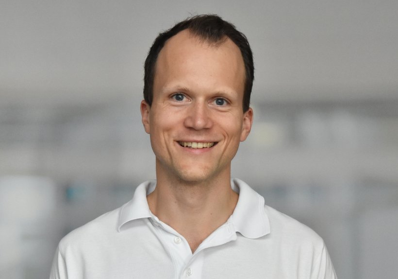 Professor Dr. Rüdiger Klapdor ist Chefarzt der Klinik für Gynäkologie und Geburtshilfe des Albertinen Krankenhauses Hamburg. Zudem ist er Leiter des Gynäkologischen Krebszentrums des Hauses. Foto: Immanuel Albertinen Diakonie, Fabian Peterson Professor Dr. Rüdiger Klapdor ist Chefarzt der Klinik für Gynäkologie und Geburtshilfe des Albertinen Krankenhauses Hamburg. Zudem ist er Leiter des Gynäkologischen Krebszentrums des Hauses. Foto: Immanuel Albertinen Diakonie, Fabian Peterson