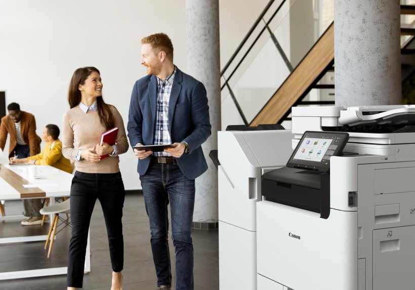 Die neuen imageFORCE-Multifunktionssysteme von Canon machen die Arbeit im Büro effektiver – und sind dank intuitiver Benutzerführung einfach zu bedienen. Die neuen imageFORCE-Multifunktionssysteme von Canon machen die Arbeit im Büro effektiver – und sind dank intuitiver Benutzerführung einfach zu bedienen.