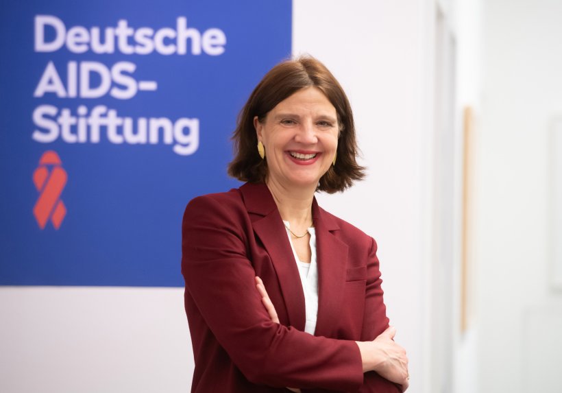 ANNE VON FALLOIS, Geschäftsführende Vorstandsvorsitzende der Deutschen AIDS-Stiftung