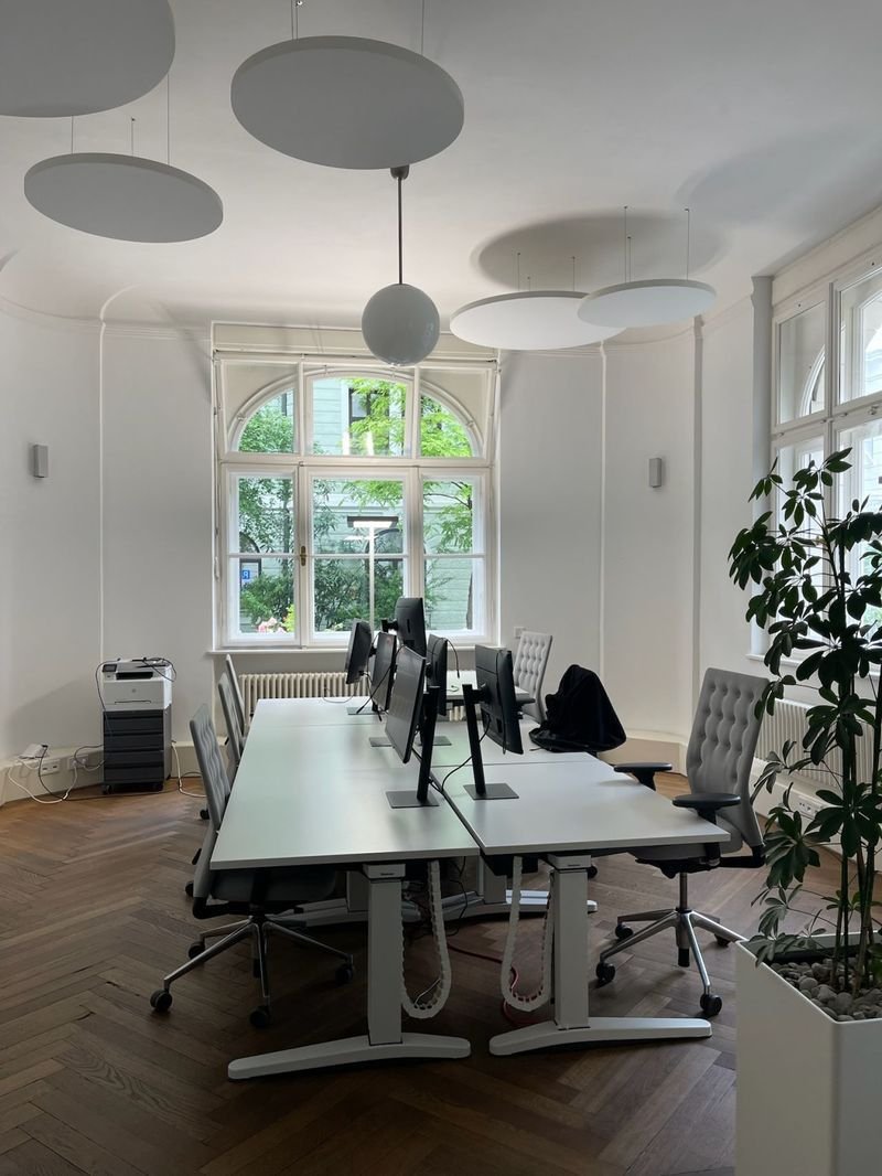 w3.hub - Refurbished Einrichtung für einen zukunftsfähigen Coworking- und Eventspace