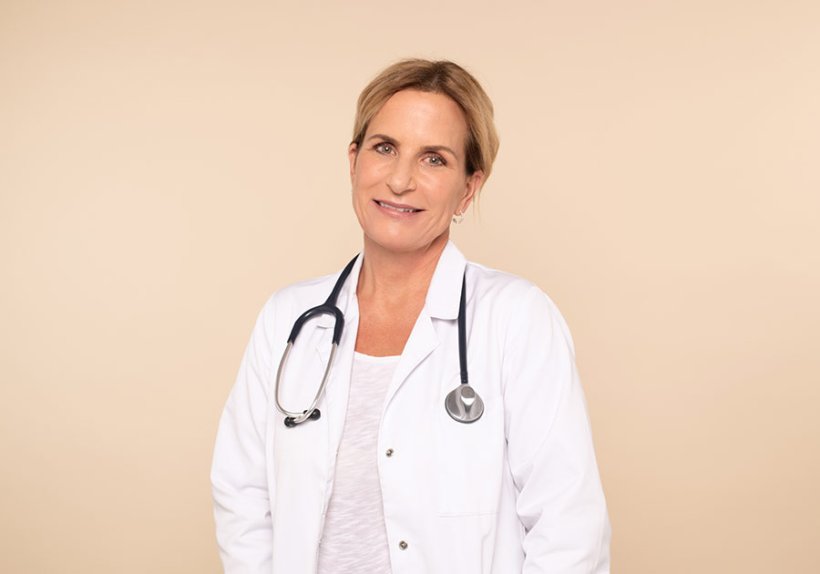Dr. Claudia Kettler ist Fachärztin für Allgemeinmedizin mit Spezialgebiet „funktionelle Medizin“.