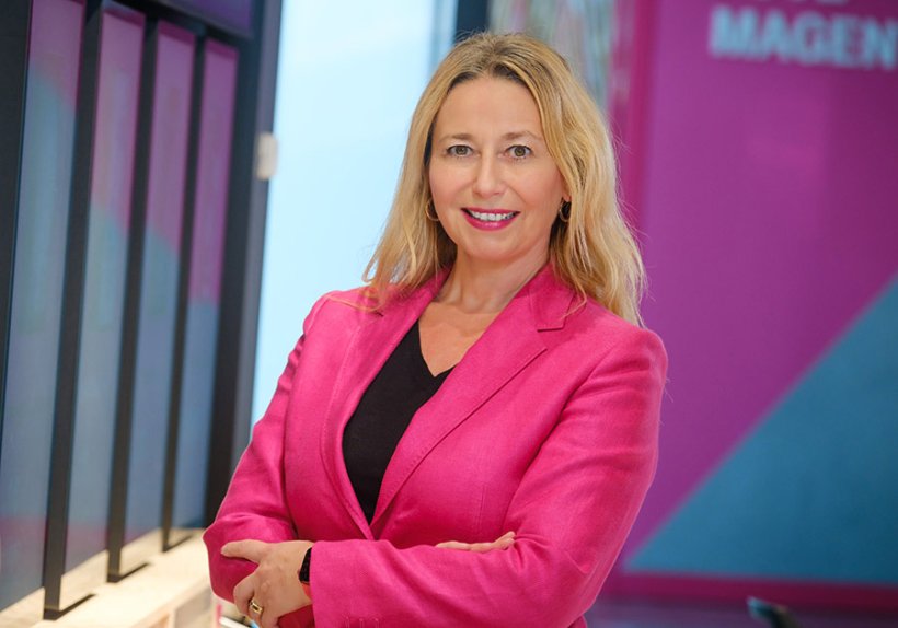 ELKE ANDERL, Geschäftsführerin Commercial, T-Systems International GmbH