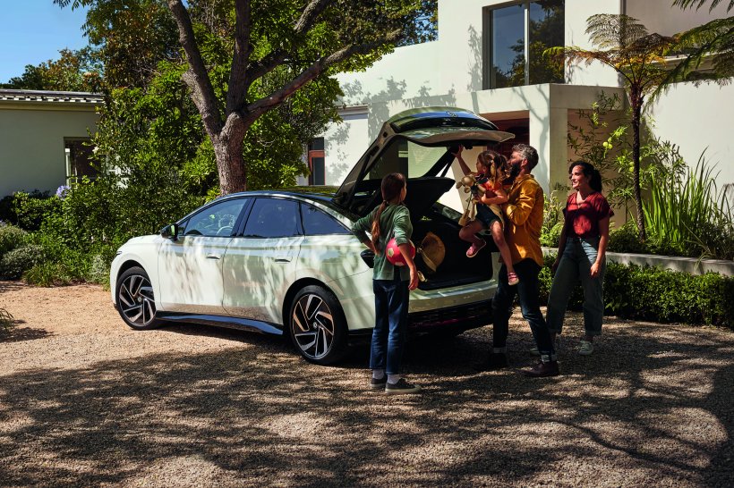 Der ID.7 bietet Platz für die ganze Familie