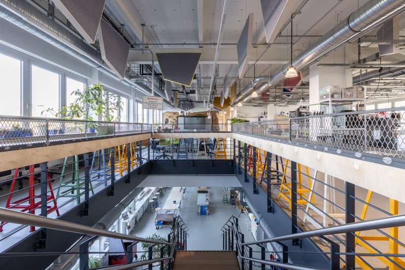 Ein Einblick in den 1.800 qm großen RUB Makerspace. Bild: WORLDFACTORY Ein Einblick in den 1.800 qm großen RUB Makerspace. Bild: WORLDFACTORY