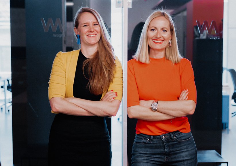 Stephanie Mayer (l.), Gründerin von vCOACH Katrin Bacic (r.), CSO wayra Deutschland