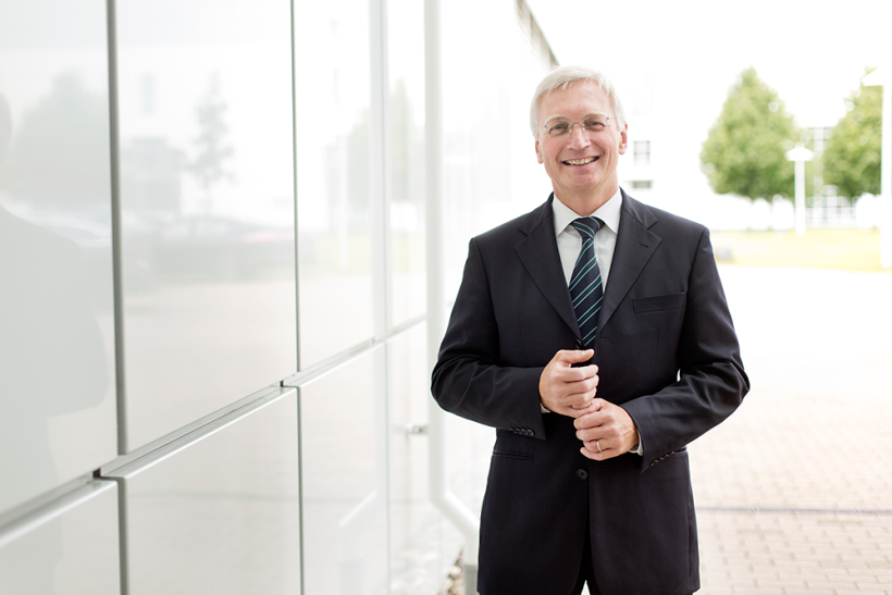 LTS-Vorstand-Markt-Dr.-Tim-Schlange