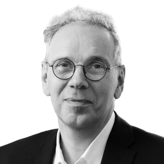 Dr. Marc-Pierre Möll, Geschäftsführer & Vorstandsmitglied