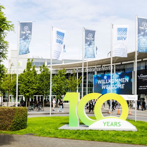 Auf der Messe THE TIRE Cologne geht es um ein oft unterschätztes, aber essenzielles Bauteil: den Reifen.