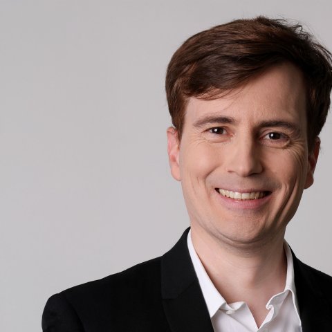 Dr. Ole Dammann, Mitgründer und Geschäftsführer von iduneo, dem Anbieter der Plattform OnkoPlus.de.