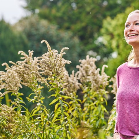 Neue Kraft nach Brustkrebs: Das Programm mammaLIFE in Bad Tölz stärkt Frauen mit Bewegung, Achtsamkeit und neuer Zuversicht für den Alltag.