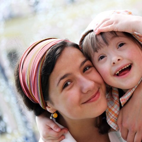 Ein Kind mit Trisomie 21: Sein Leben ist nicht weniger wert. Foto: IDenysKuvaiev, Depositphoto