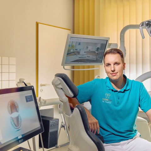 Michael Feulner, Zahnarzt und Inhaber PlatinumDent