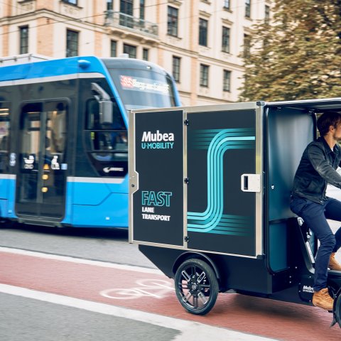 Wirtschaftlich und flexibel mit dem Mubea Cargobike in der Stadt.