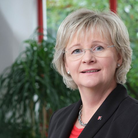 Cornelia Püschel, Geschäftsführerin: Steht für Innovation und unternehmerische Verantwortung im Mittelstand.