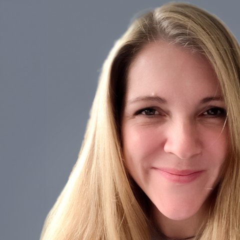 DR. MED. SARA-CHRISTINA CLEVER, Fachärztin für Allgemeinmedizin mit Schwerpunkt Adipositastherapie und medizinische Leiterin bei zanadio