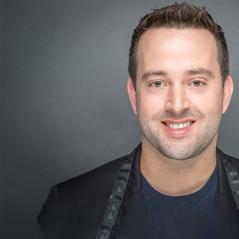 Kian Gould ist CEO und Gründer der AOE-Unternehmensgruppe.