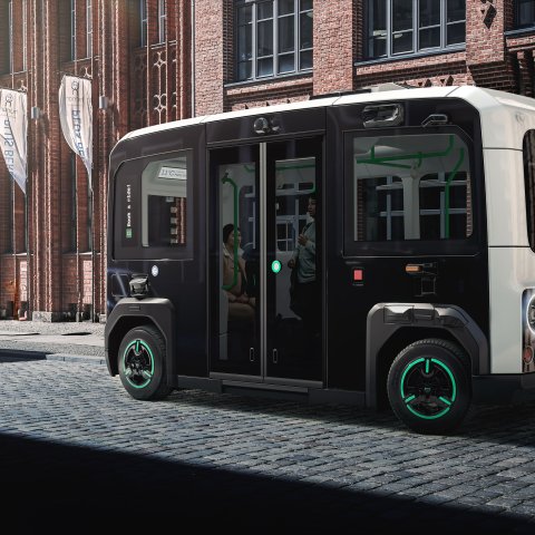 Der HOLON urban: vollelektrisch, barrierefrei und für den öffentlichen Verkehr der Zukunft konzipiert.